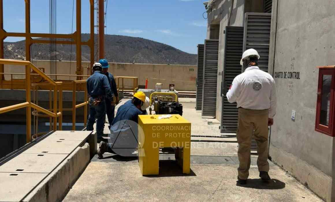 Supervisan vertedores de presa Zimapán para garantizar seguridad