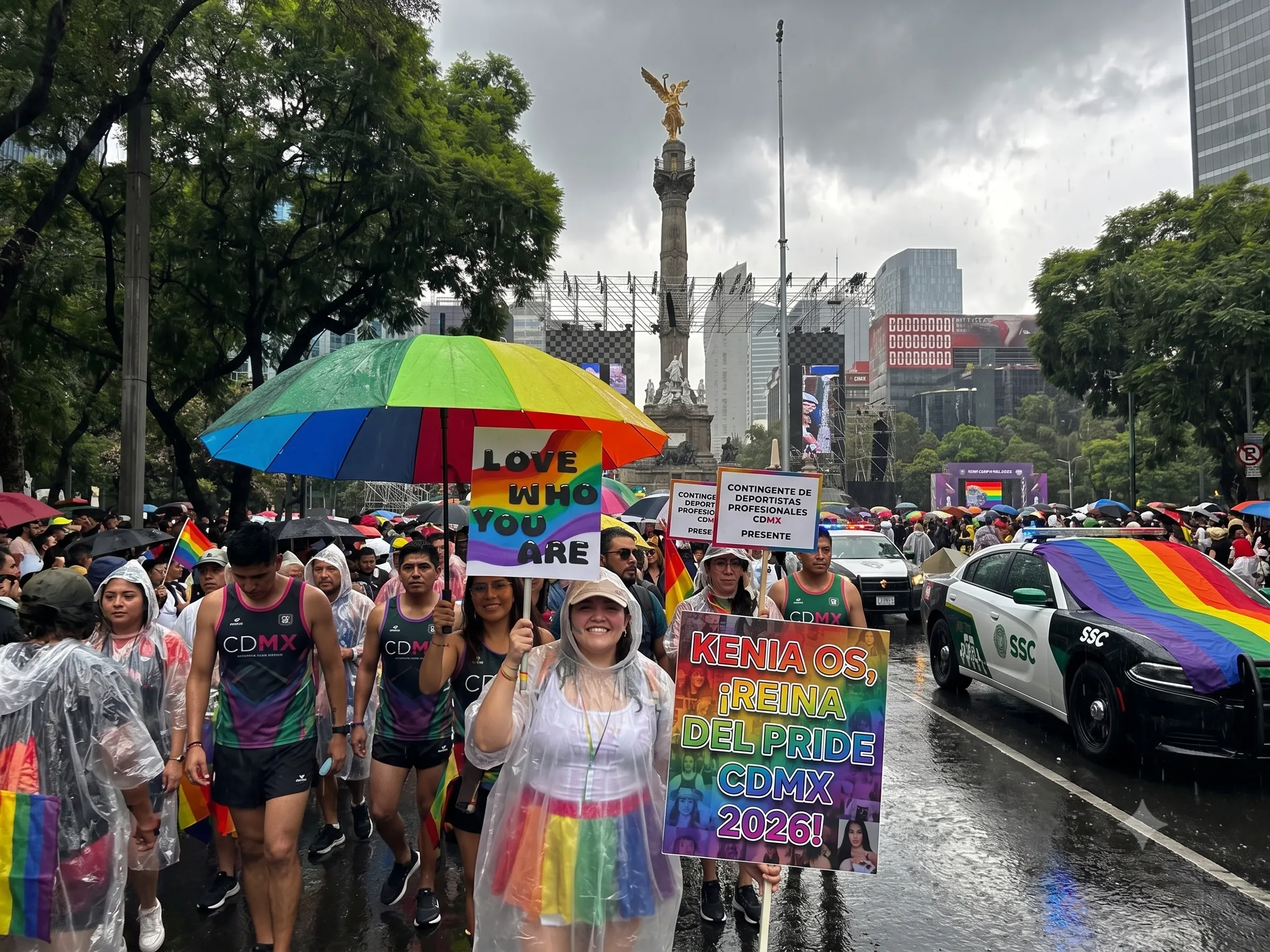 Sobredosis de glitter y calles cerradas: así marchó la CDMX