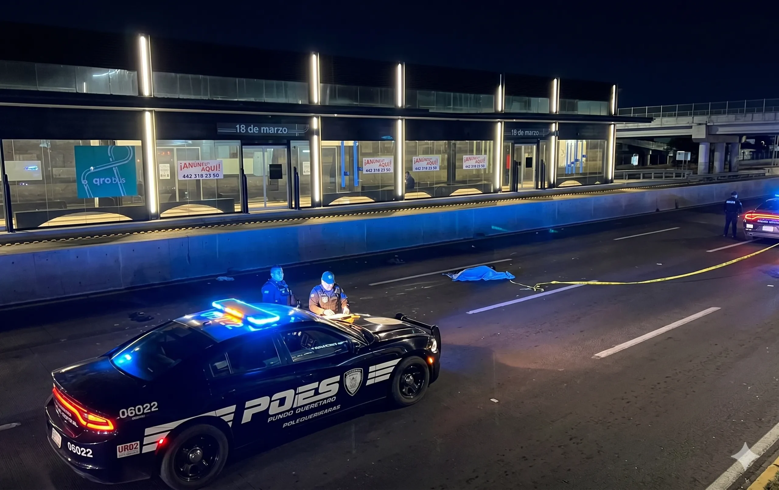 Efecto dominó: muere peatón y conductor se estampa con patrullas